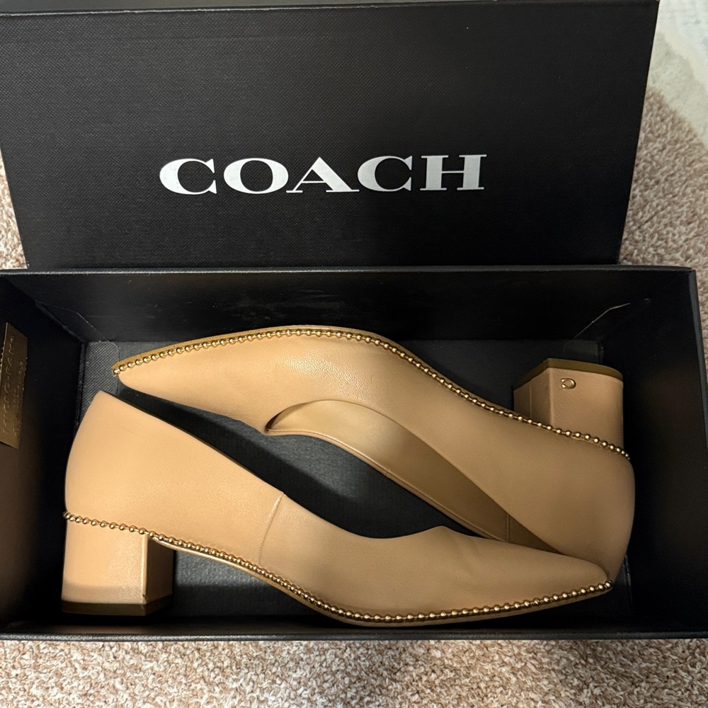 Coach Willa 45 Pumps